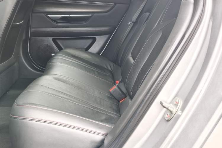 Used XPeng P7 2021 480N Interior 5
