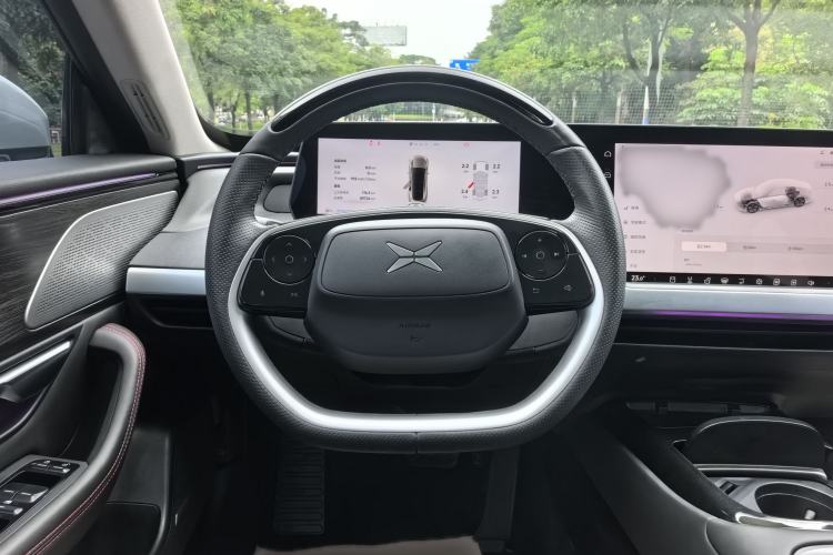Used XPeng P7 2021 670G Interior 7