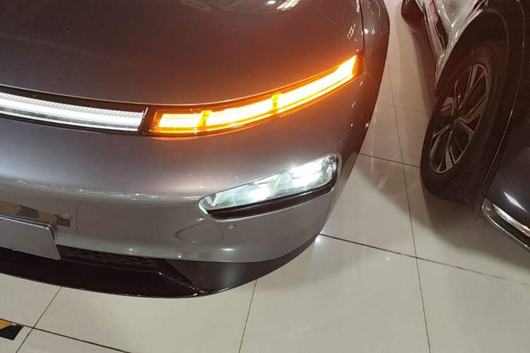 Used XPeng P7 2021 562E Pengyi Performance Edition Left Front Headlight