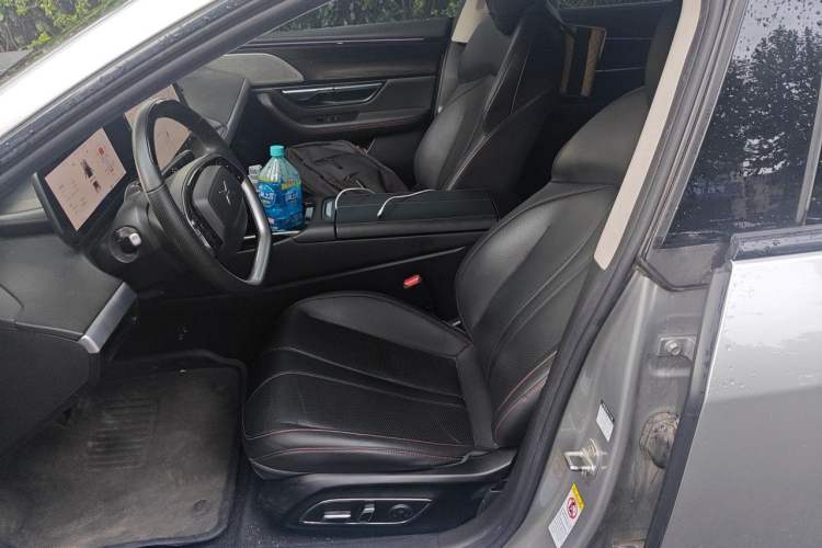 Used XPeng P7 2021 670G Left Front Seat