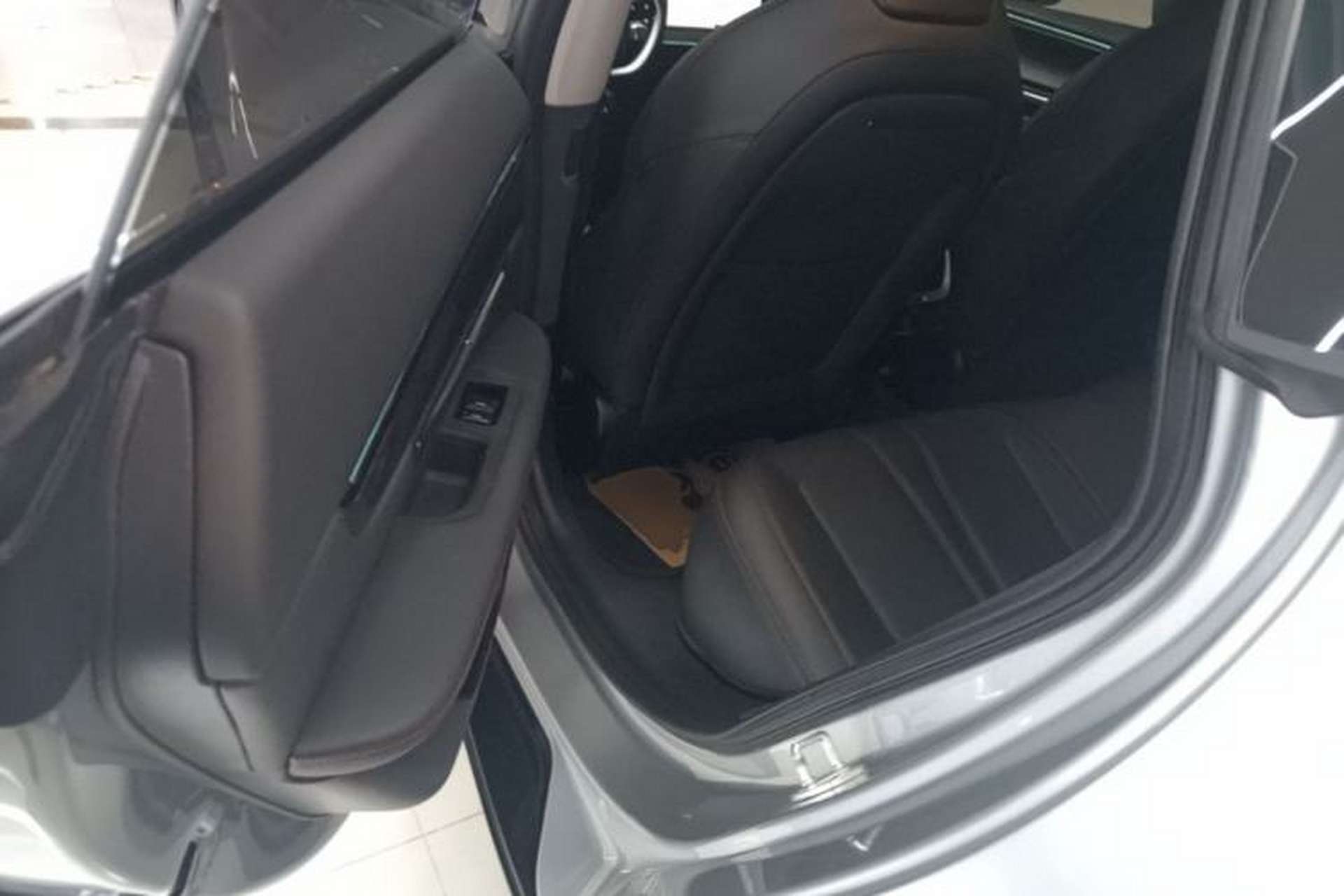 Used XPeng P7 2021 480N Left Rear Seat