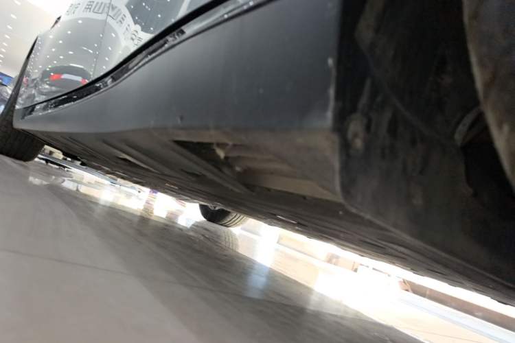 Used XPeng P7 2021 480N Left Side Sill
