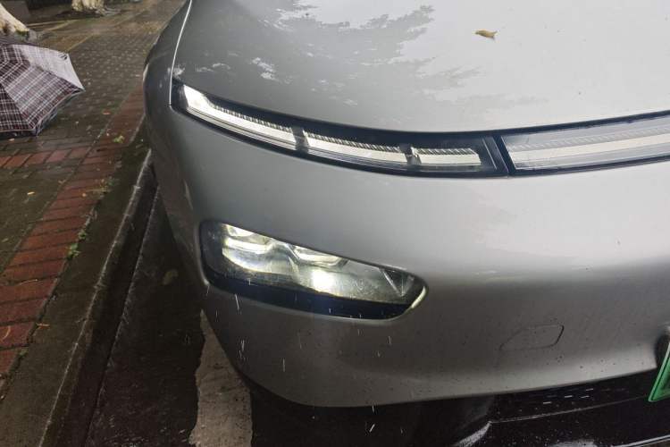 Used XPeng P7 2021 670G Right Front Headlight