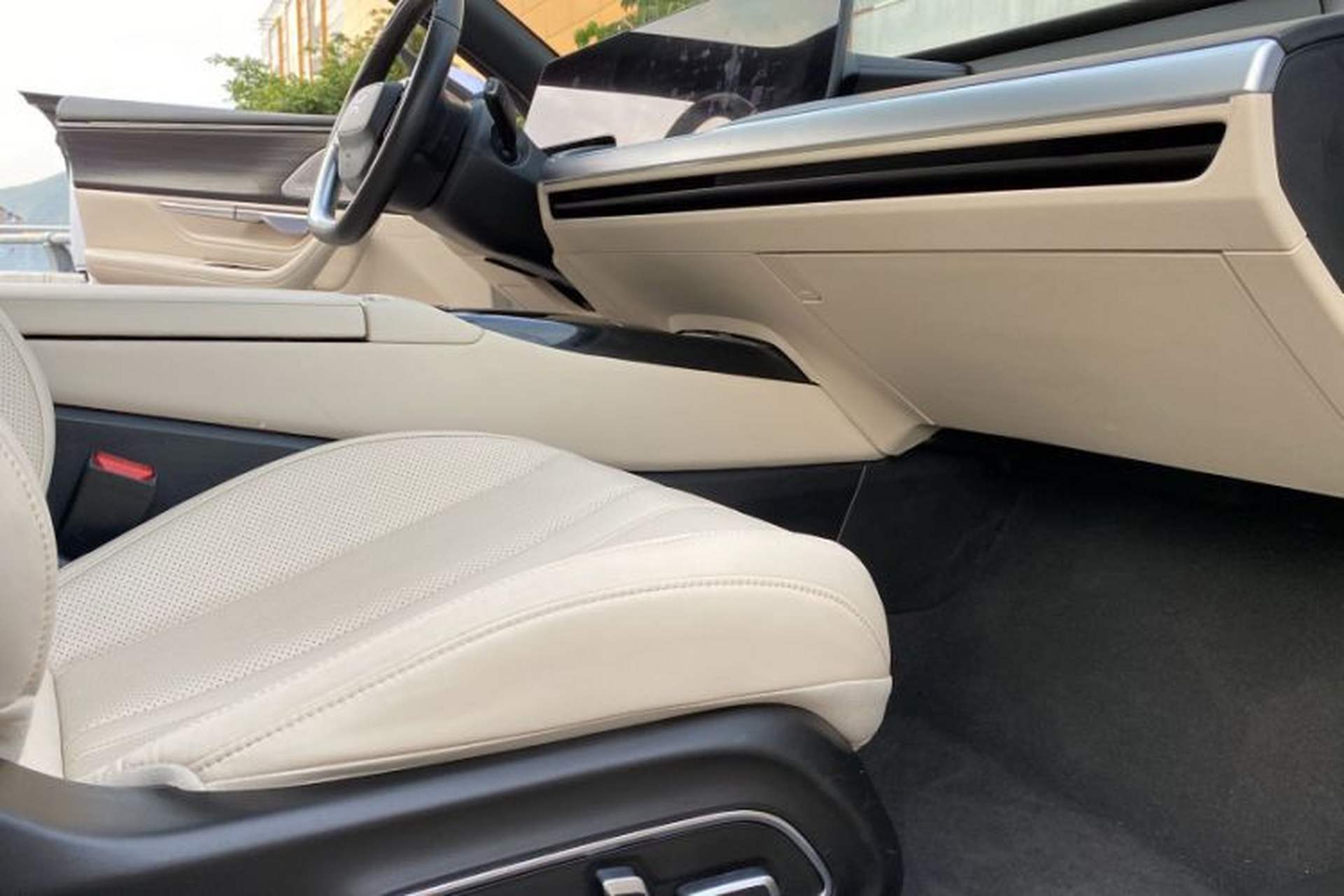Used XPeng P7 2021 480N Right Front Seat