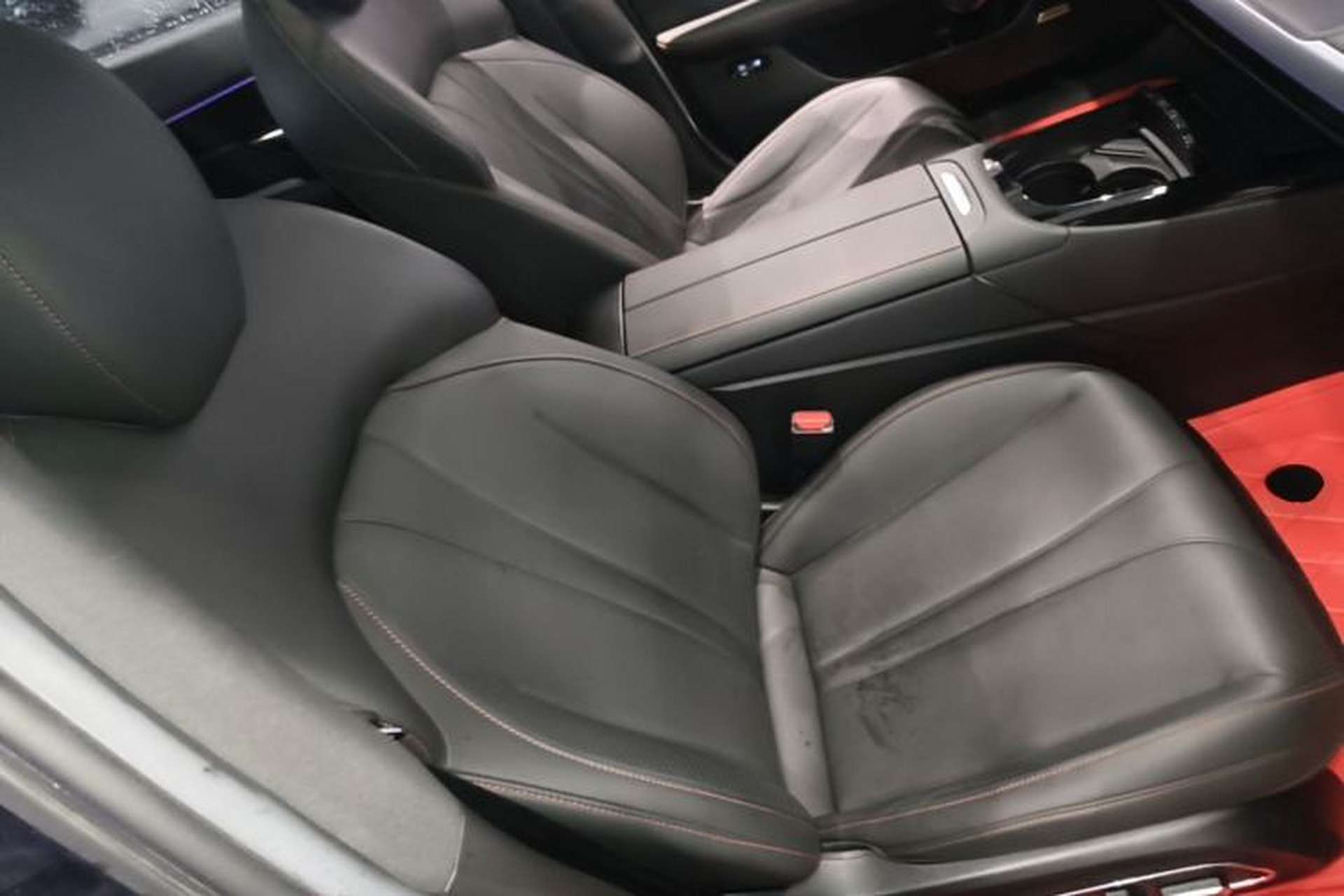 Used XPeng P7 2021 670E Pengyi Edition Right Front Seat