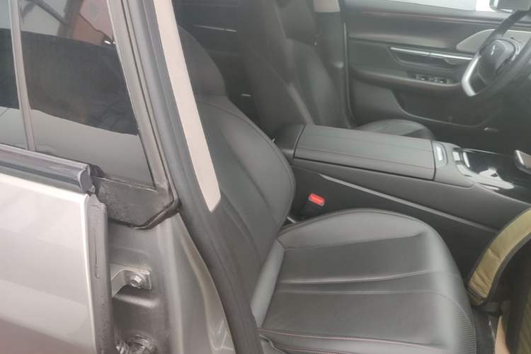 Used XPeng P7 2021 480N Right Front Seat