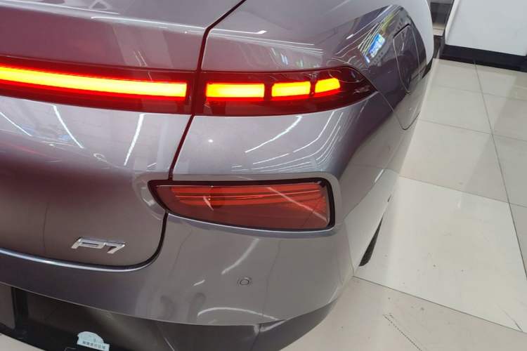Used XPeng P7 2021 480E Right Rear Taillight