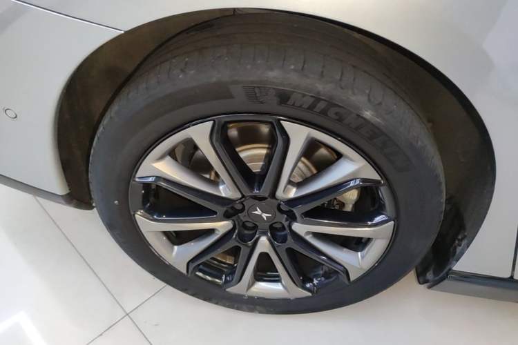 Used XPeng P7 2021 480E Right Rear Wheel Hub