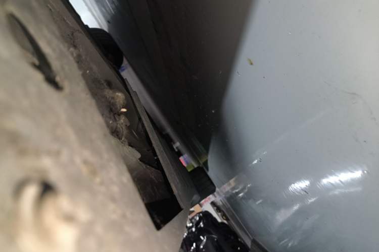 Used XPeng P7 2021 670G Right Side Sill