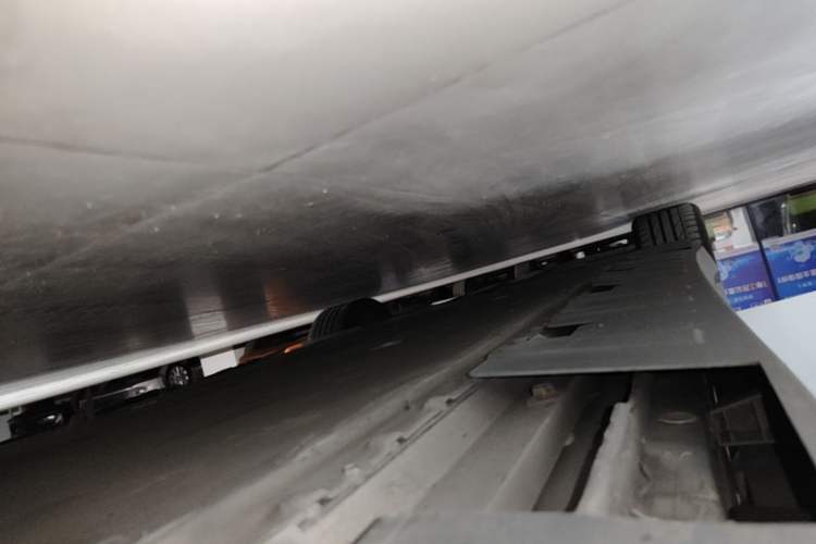 Used XPeng P7 2021 480N Right Side Sill