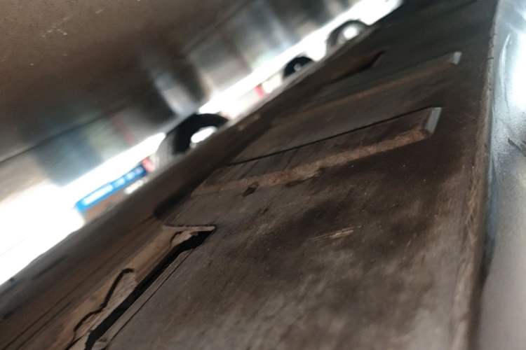 Used XPeng P7 2021 480N Right Side Sill