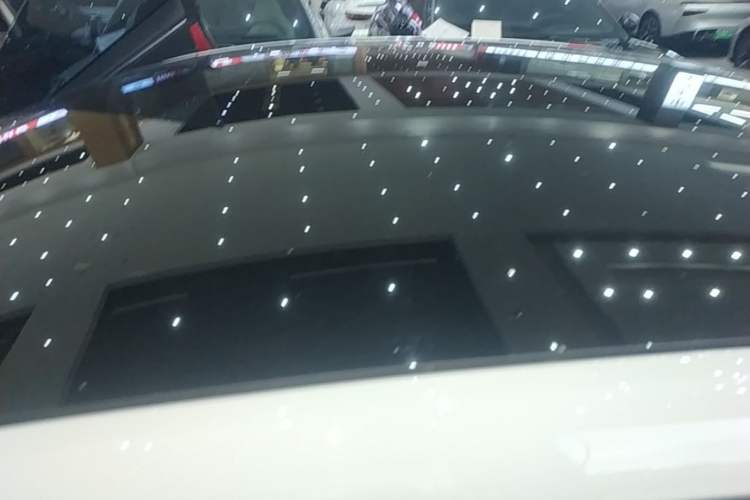 Used XPeng P7 2021 562E Pengyi Performance Edition Roof