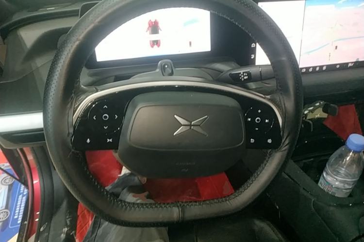 Used XPeng P7 2021 562E Pengyi Performance Edition Steering Wheel