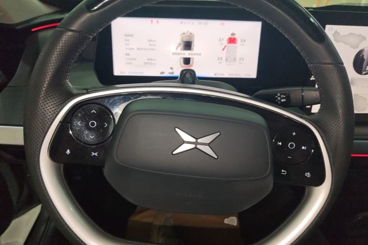 Used XPeng P7 2021 670G Steering Wheel