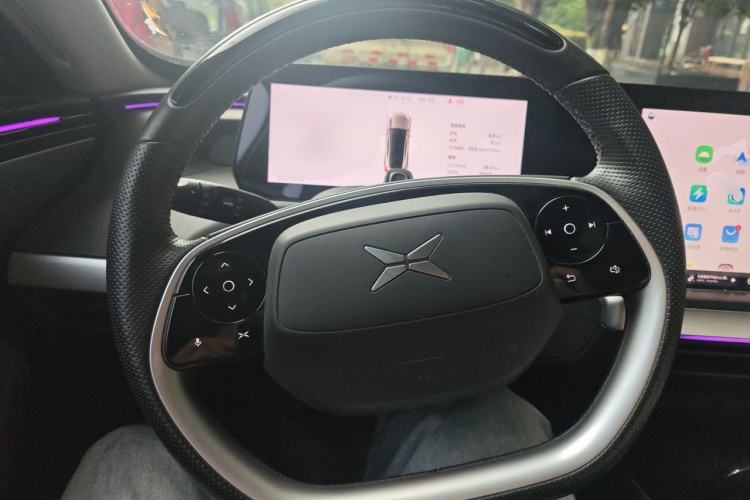 Used XPeng P7 2021 670G Steering Wheel