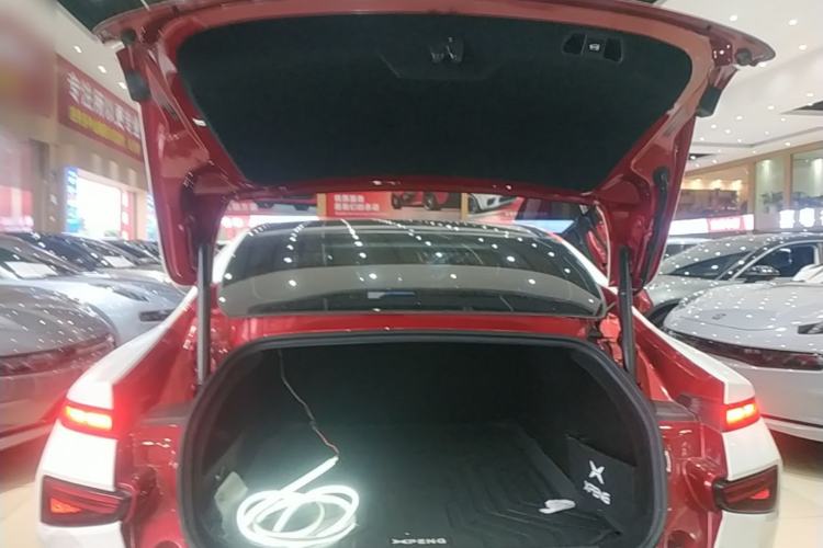 Used XPeng P7 2021 562E Pengyi Performance Edition Trunk