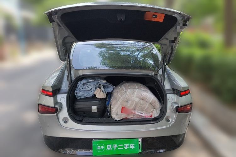 Used XPeng P7 2021 670G Trunk
