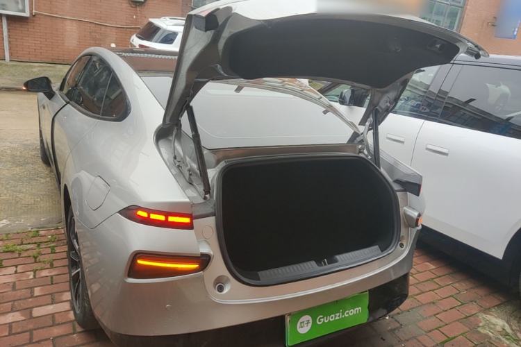 Used XPeng P7 2021 480N Trunk