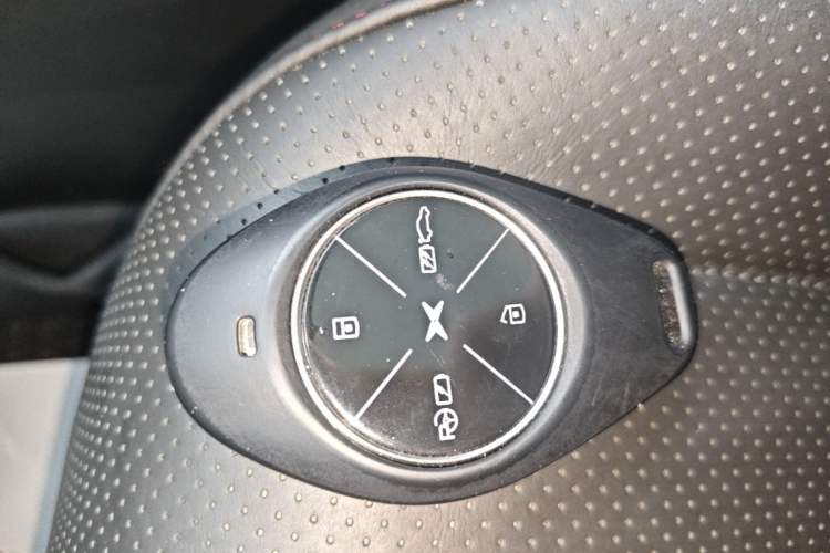 Used XPeng P7 2021 562E Pengyi Performance Edition Vehicle Key