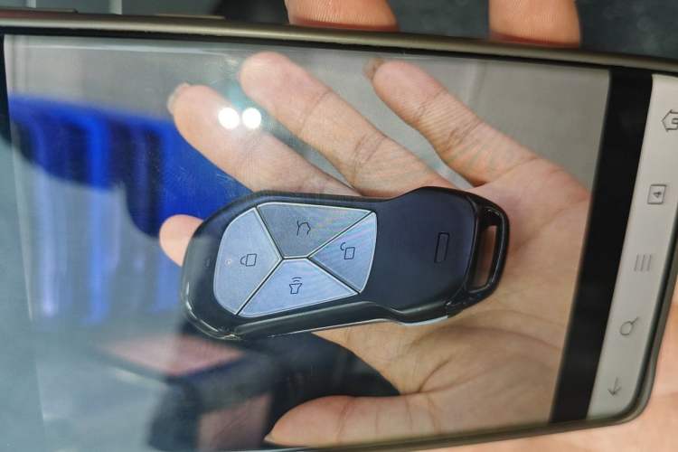 Used XPeng P7 2021 670G Vehicle Key