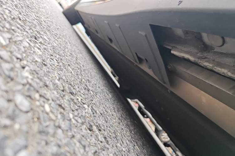 Used XPeng P7 2021 670G Chassis Rear Left