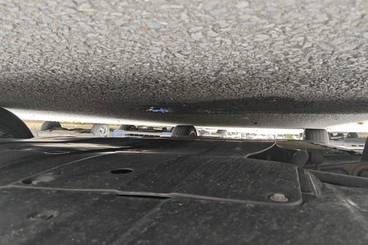 Used XPeng P7 2021 480E Chassis Rear Right