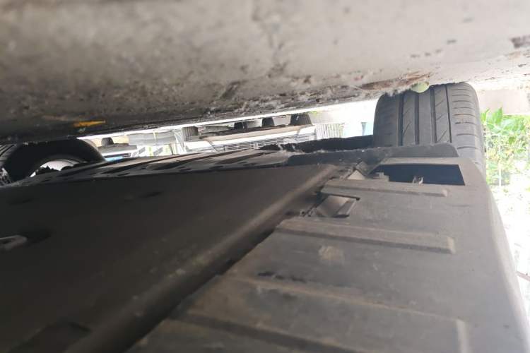Used XPeng P7 2021 480N Chassis Rear Right