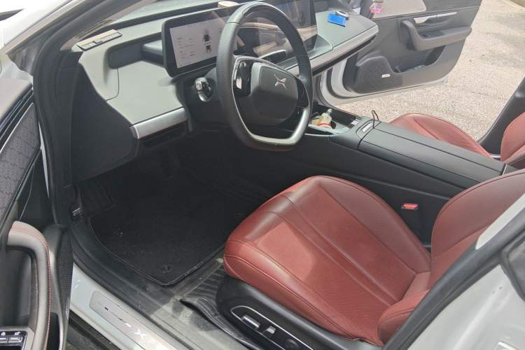 Used XPeng P7 2021 480E Driver Seat