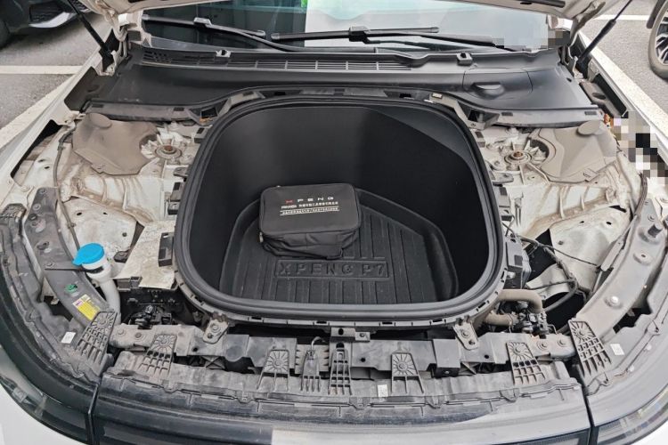 Used XPeng P7 2021 670G Engine Bay
