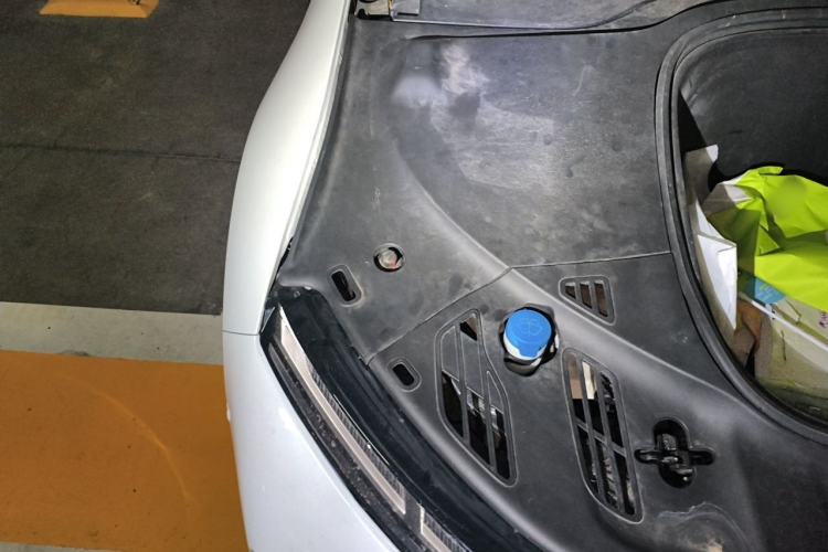 Used XPeng P7 2021 480E Engine Bay Right