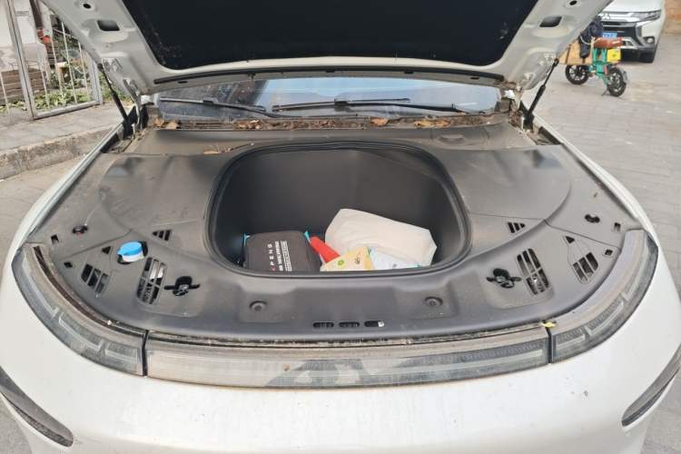 Used XPeng P7 2021 480N Engine Bay