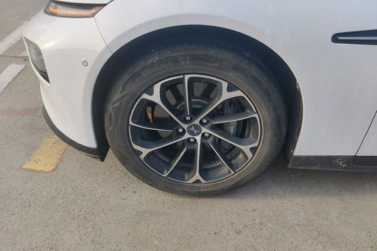 Used XPeng P7 2021 480N Exterior 2