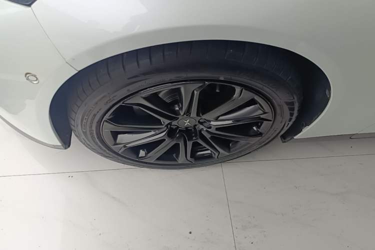 Used XPeng P7 2021 480N Exterior 4