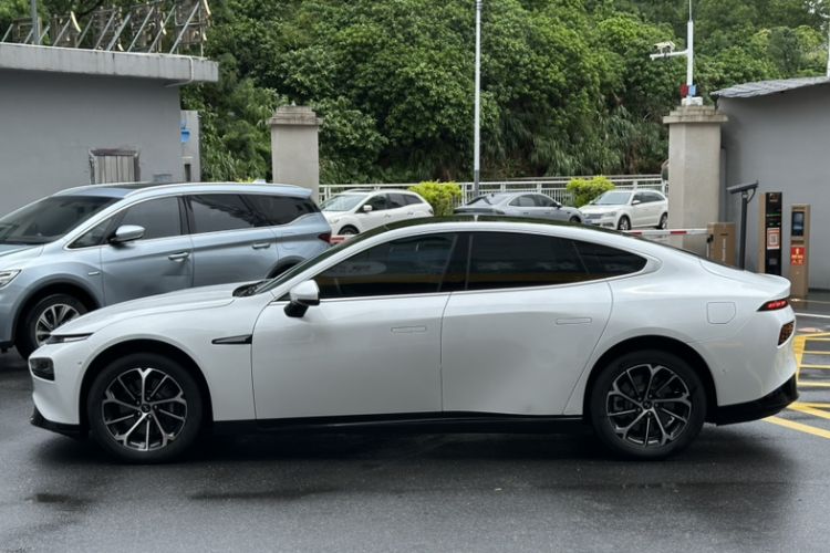 Used XPeng P7 2021 480N Exterior 5