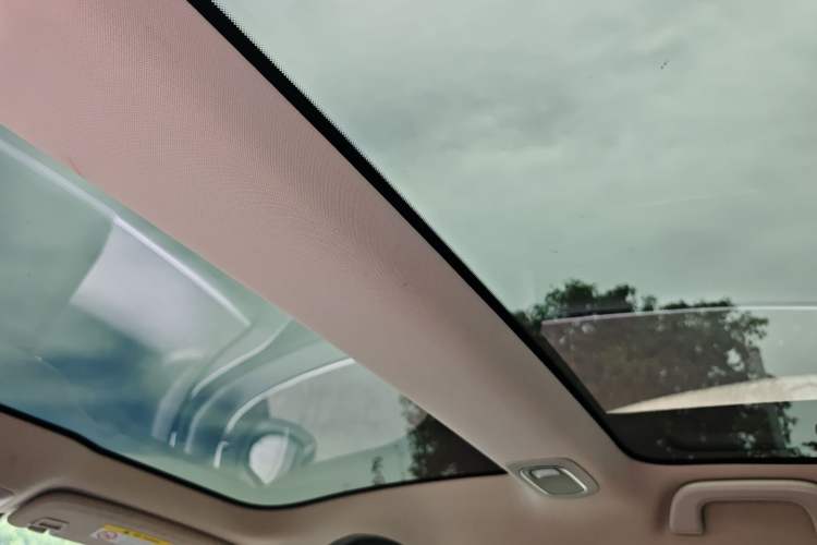 Used XPeng P7 2021 480N Headliner