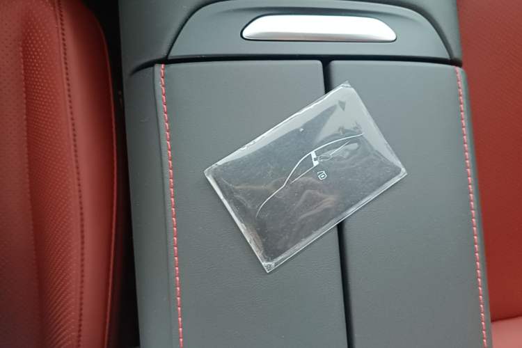 Used XPeng P7 2021 480N Interior 1
