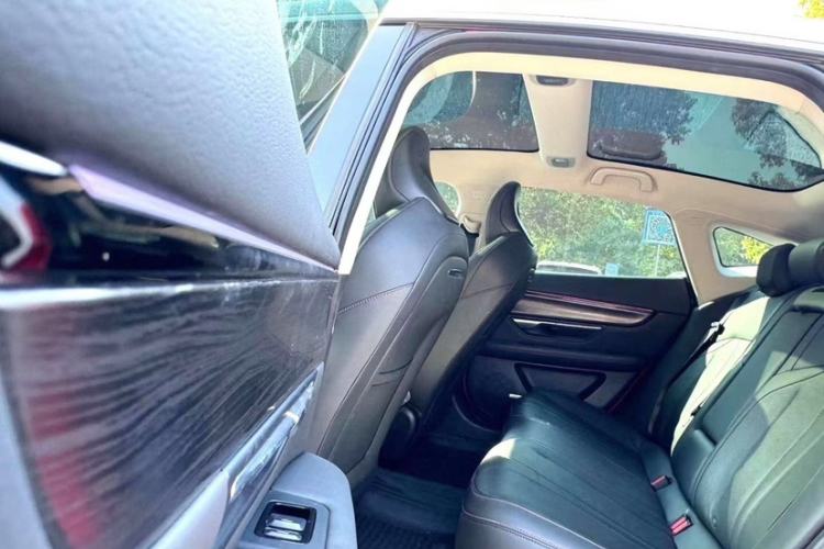 Used XPeng P7 2021 480N Interior 2