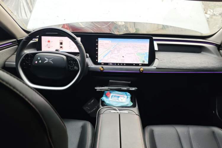 Used XPeng P7 2021 480N Interior 2