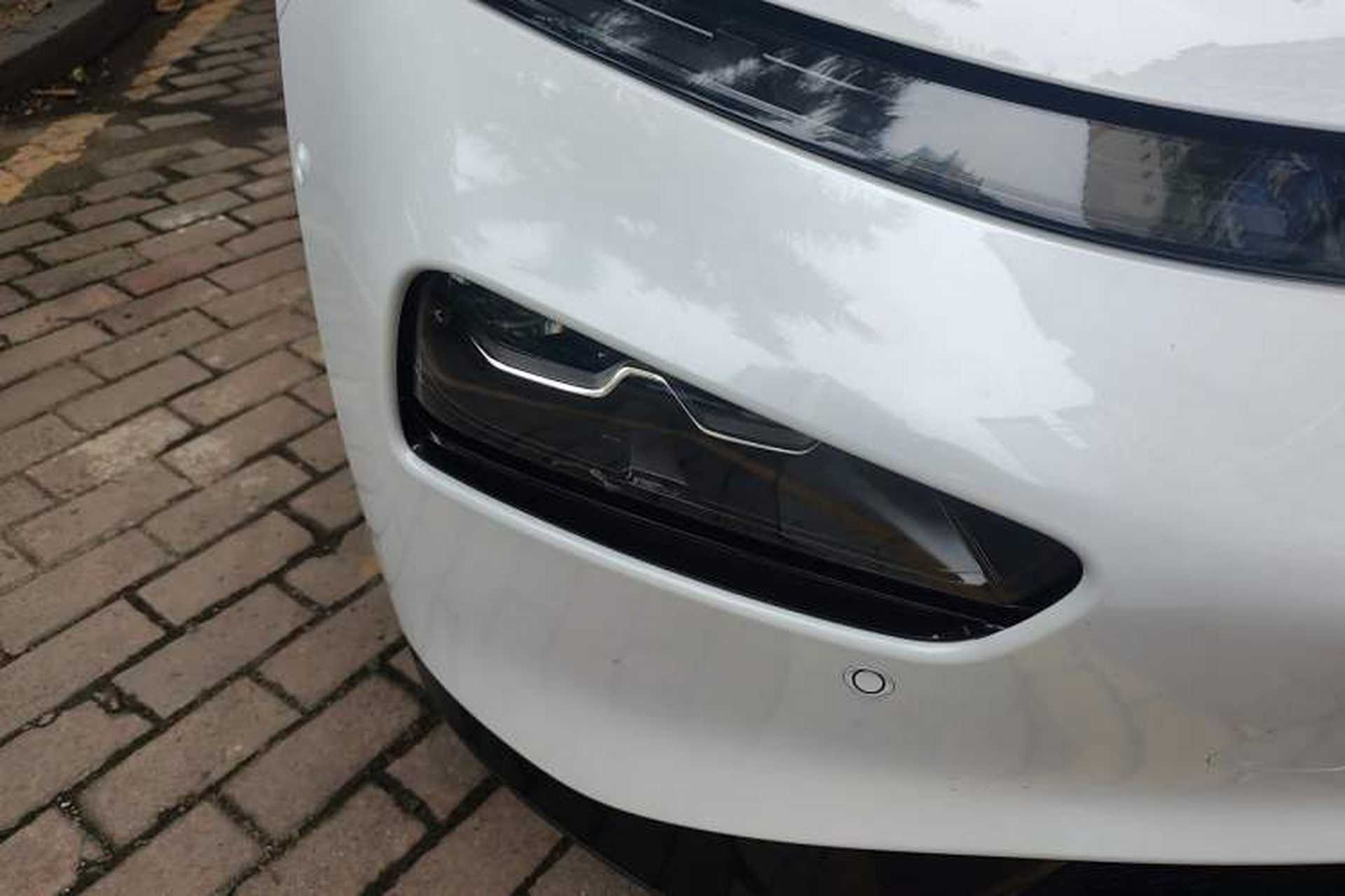 Used XPeng P7 2021 480E Right Front Headlight