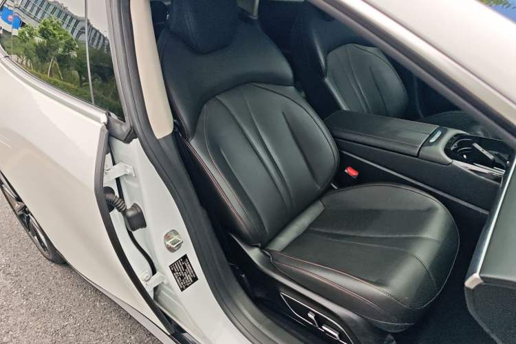 Used XPeng P7 2021 480N Right Front Seat