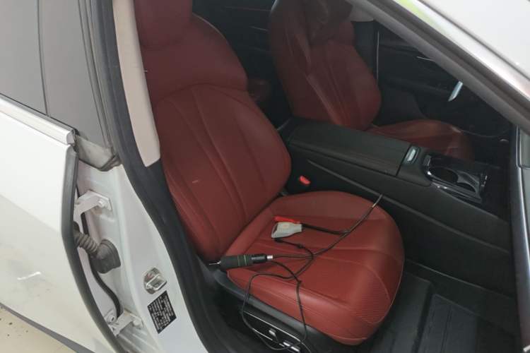 Used XPeng P7 2021 480N Right Front Seat