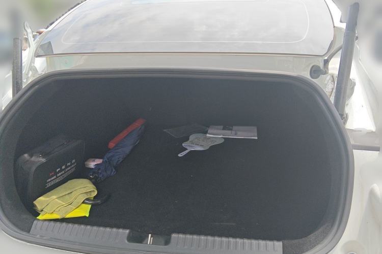 Used XPeng P7 2021 480E Trunk