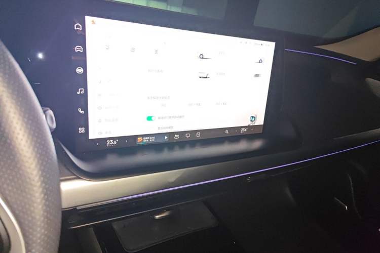 Used XPeng P7 2021 480N Audio And AC Panel