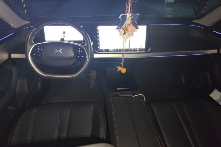 Used XPeng P7 2021 480N Center Console