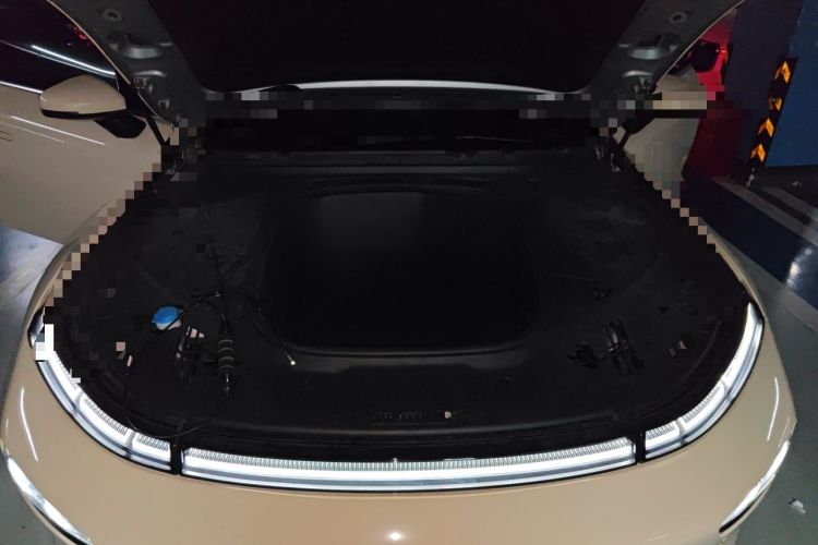 Used XPeng P7 2021 480N Engine Bay
