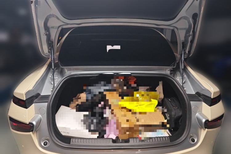 Used XPeng P7 2021 480N Trunk