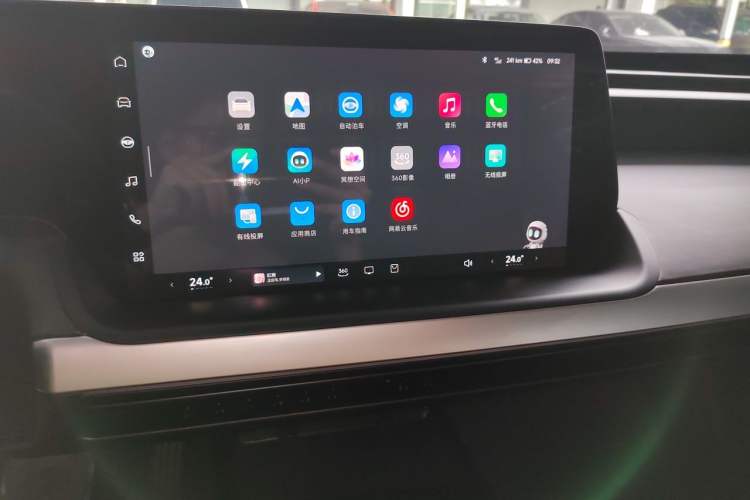 Used XPeng P7 2022 562E Performance Edition Audio And AC Panel
