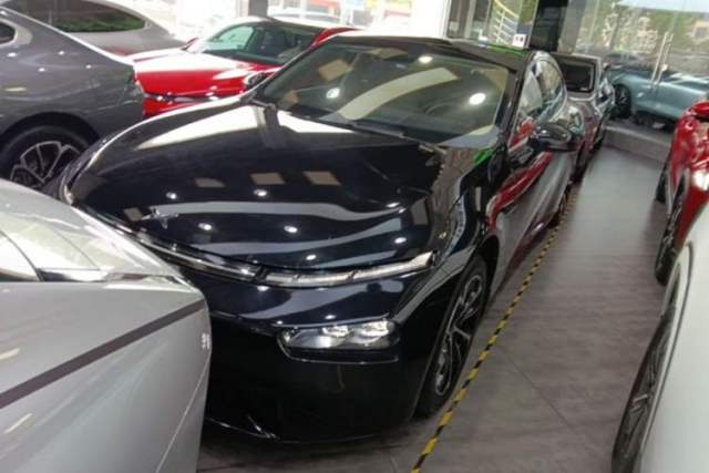 Used XPeng P7 2022 480 Standard Range Smart Drive Edition