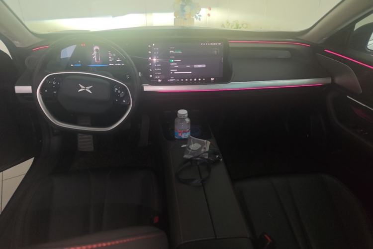 Used XPeng P7 2022 625E Center Console