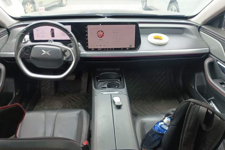 Used XPeng P7 2022 625E Center Console